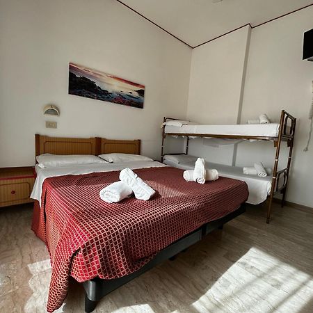 Anny Hotel Rimini Ngoại thất bức ảnh