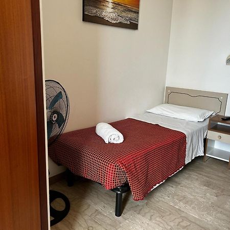 Anny Hotel Rimini Ngoại thất bức ảnh
