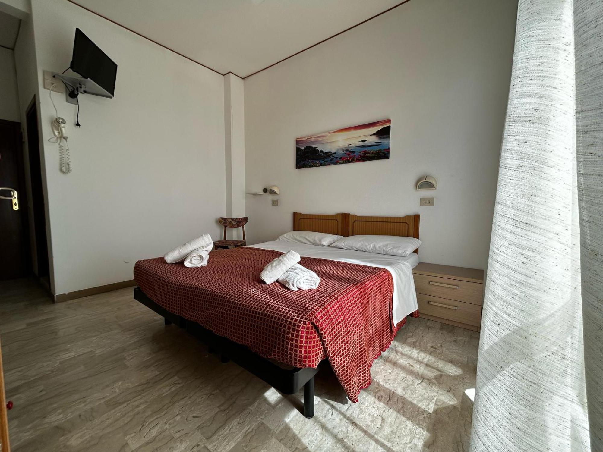 Anny Hotel Rimini Ngoại thất bức ảnh