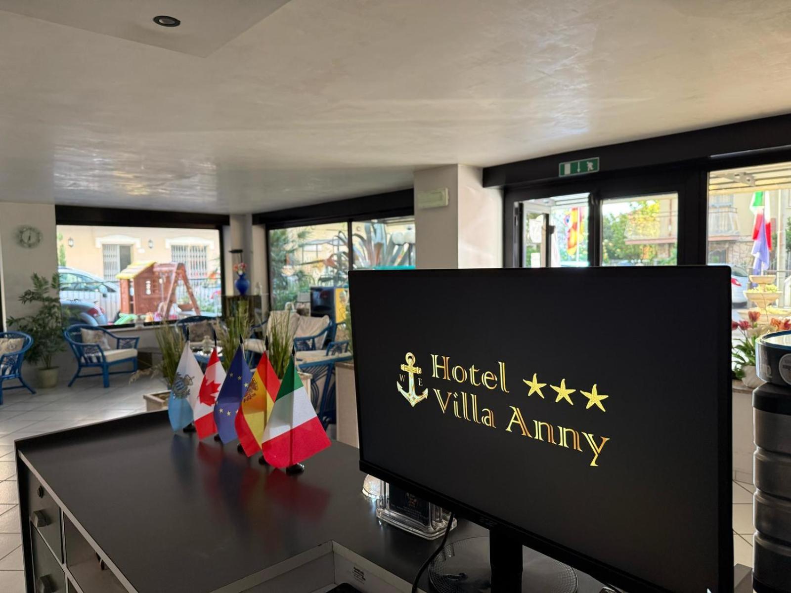 Anny Hotel Rimini Ngoại thất bức ảnh