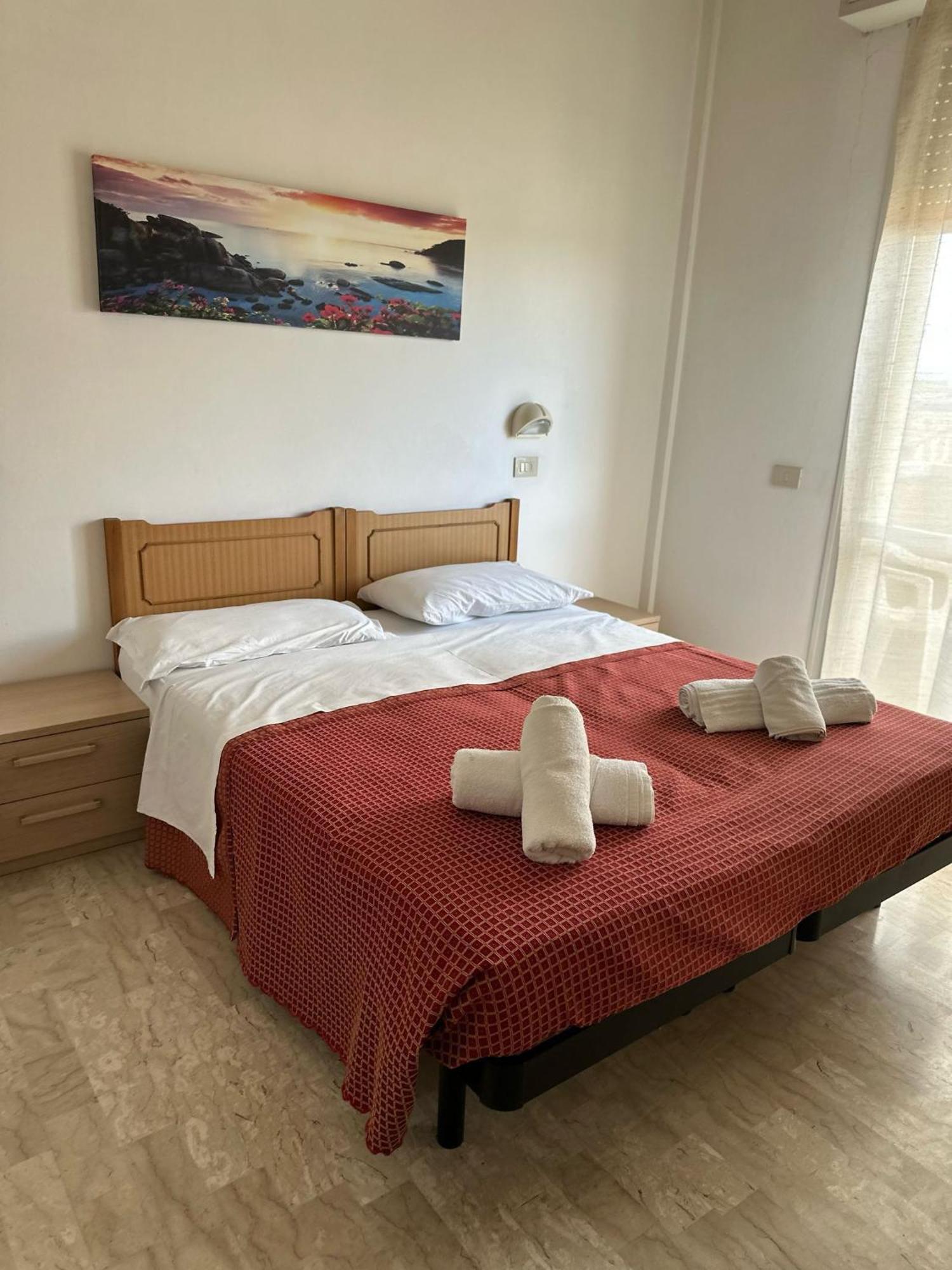 Anny Hotel Rimini Ngoại thất bức ảnh